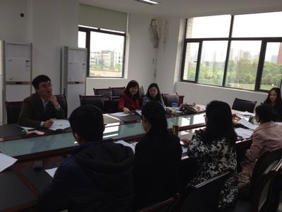 永乐高ylg888888召开辅导员班主任例会，明确班主任职责